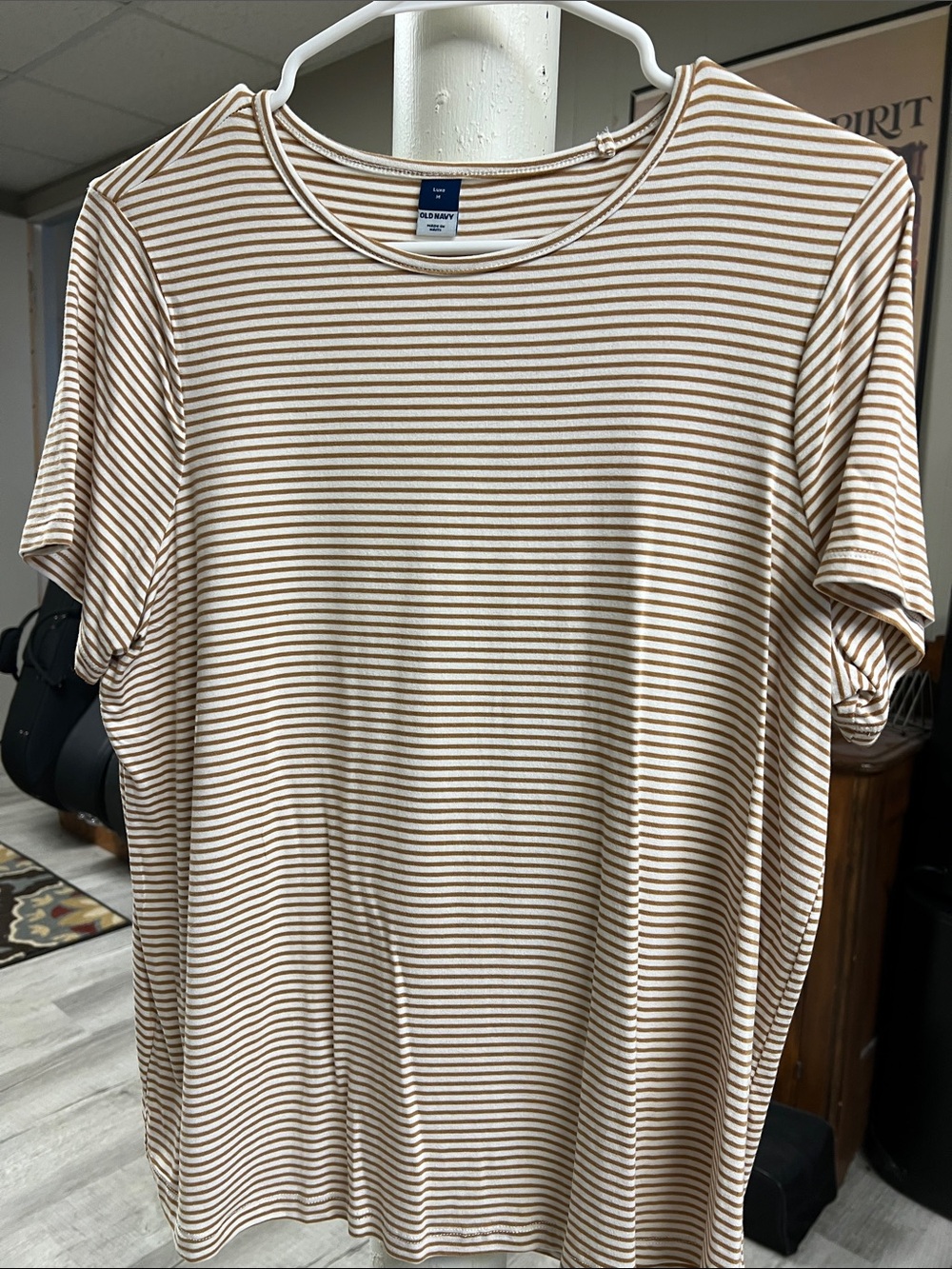 Old Navy Cream and Mustard Striped Short Sleeve Crew Tee medium